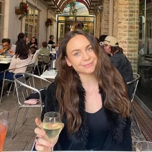 Meet your Posher, Leah